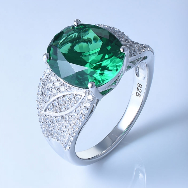 925 Sterling Silver Ring With Luxurious Green Nano For Women 