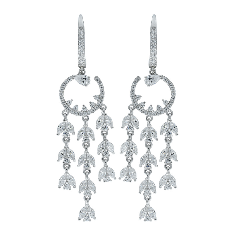 Women Elegant Chandelier Earrings