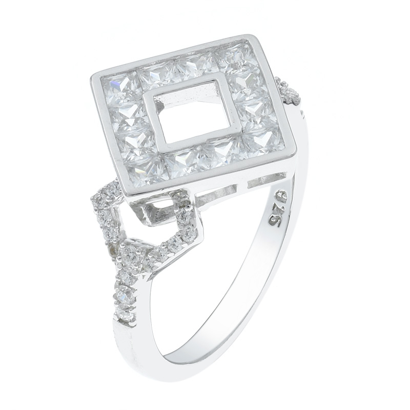 Women Fashionable Square Shape Ring