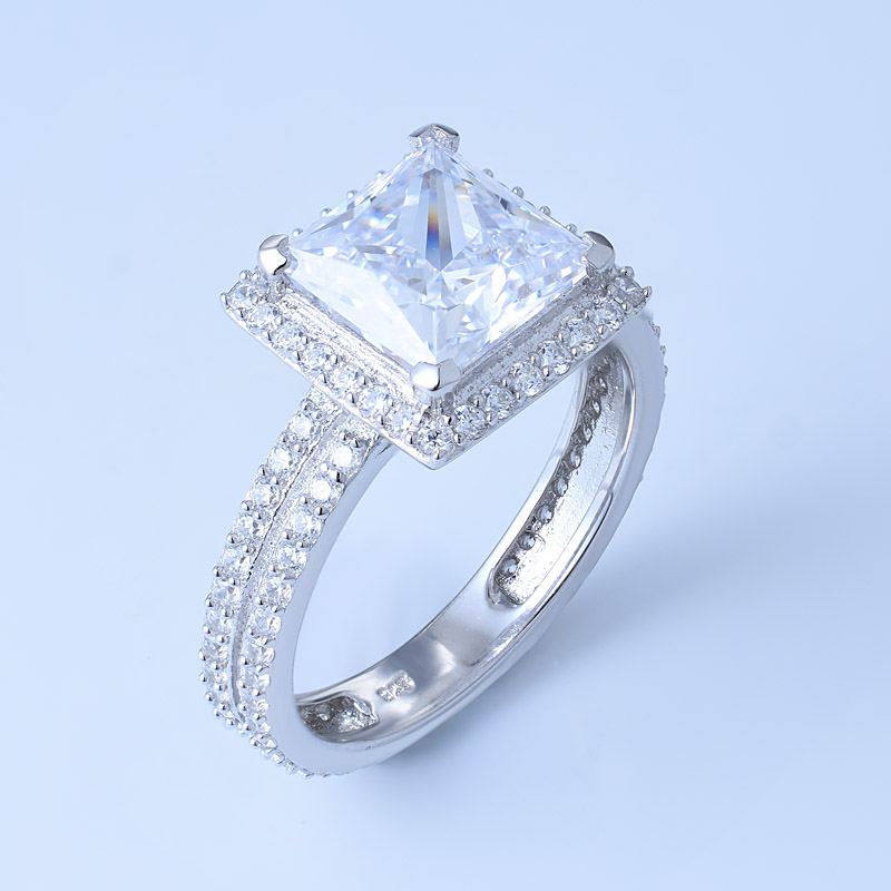 Engagement Halo Women Ring