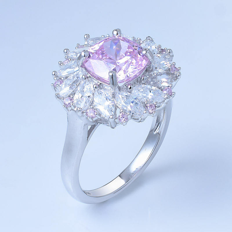 Fancy Pink Diamond Ring