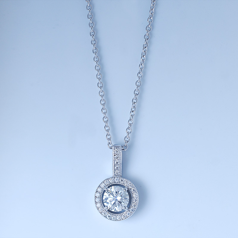 Halo Diamond Pendant Necklace