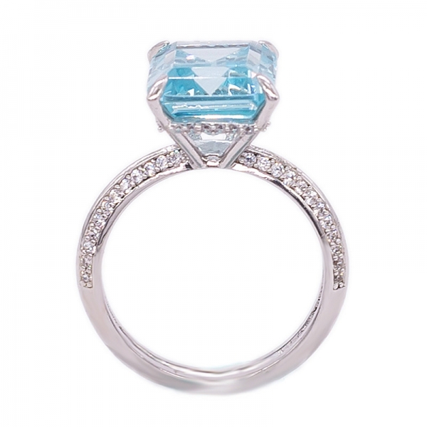 925 Sterling Silver Ring with Brilliant Emerald Cut Aqua CZ 