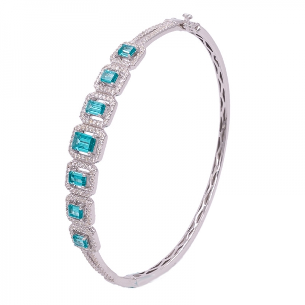 925 Stunning Silver Bangle with Graduated size of Paraiba 