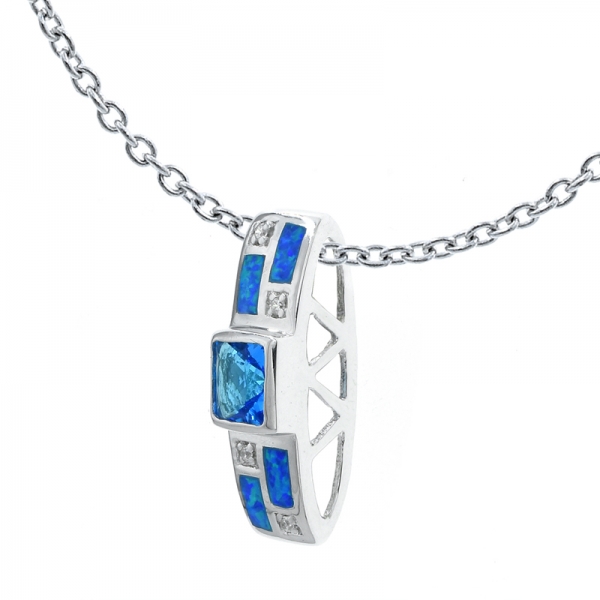 Gorgeous Ladies Opal Pendant In 925 Sterling Silver 