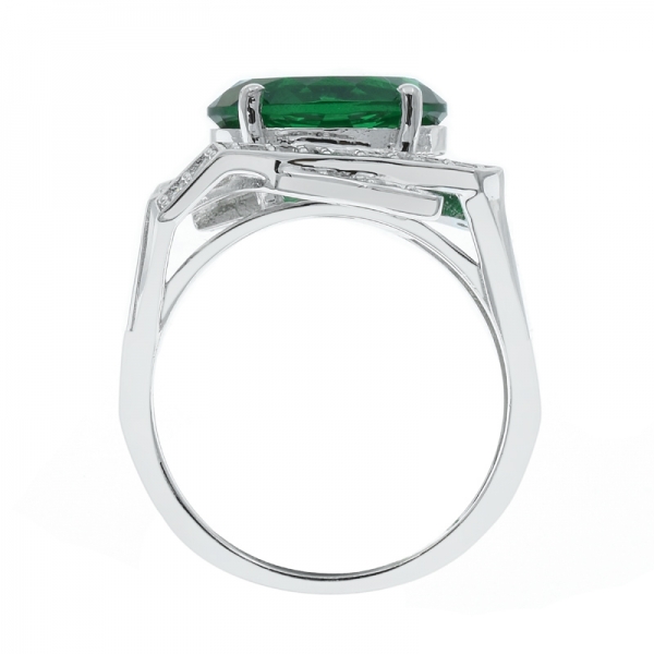 925 Silver Ring With Shimmering Green Nano 