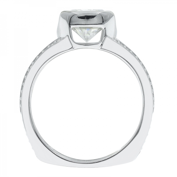 925 Silver Fabulous Solitaire White CZ Ring 