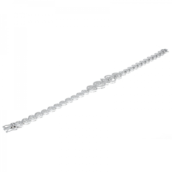 925 Silver Winsome Heart Shape Bracelet With Clear Stones 