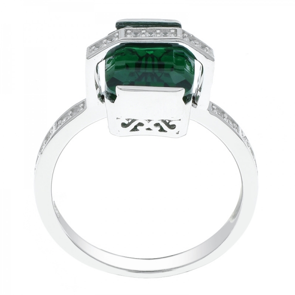 China Silver Unique Handmade Ring With Emerald Cut Green Nano 
