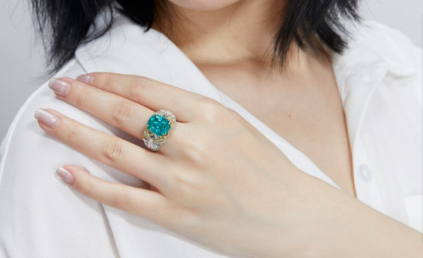 925 Precious Twinkle Paraiba Ladies Ring 