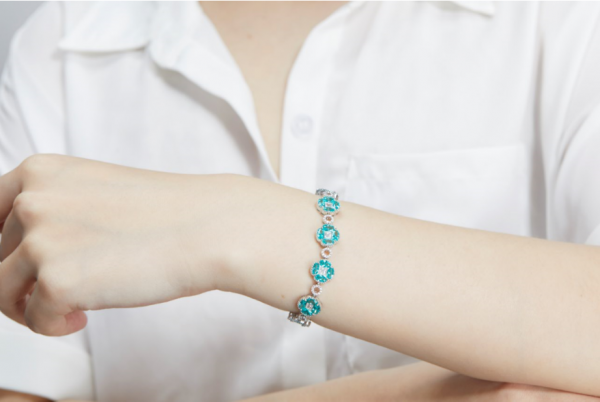 925 Silver Winsome Paraiba Four Leaf Clover Bracelet 