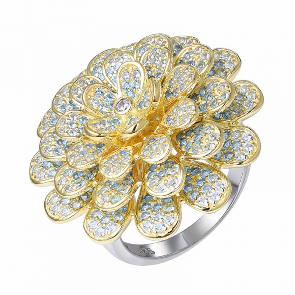 gradual change blue sapphire yellow gold over flower shape ring 